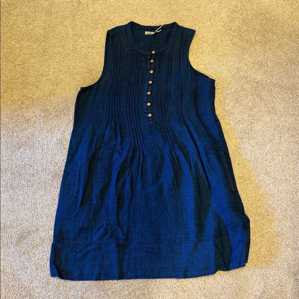 Sleeveless Blue Button-Up Dress
